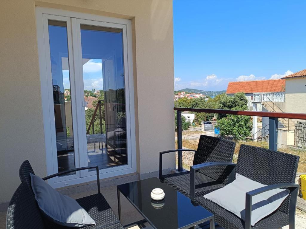 Apartment Dragana, Jezera, Island Murter Kültér fotó